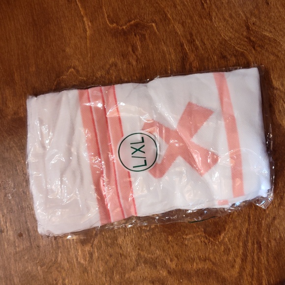 Compression Knee High Breast Cancer Awareness ribbon - Picture 2 of 4